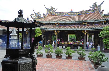 Bao An Temple