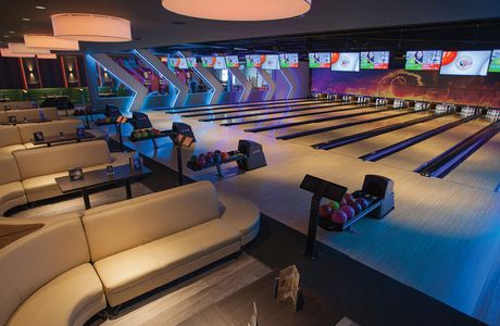 Juneve Bowling Center