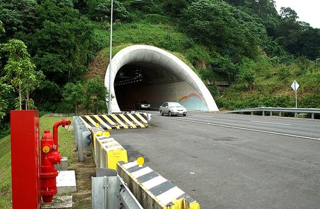 Daguangu Tunnel