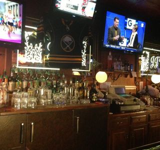 Phil's Sports Bar