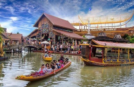 Pattaya Floating Market