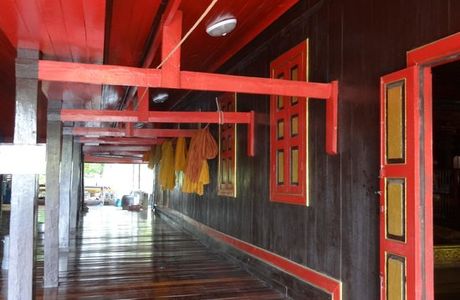 Wat Si Rong Mueang