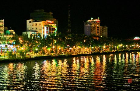 Ninh Kieu Wharf