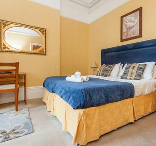 Bristol Gardens Health Spa