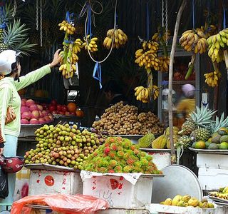Duong Dong Market