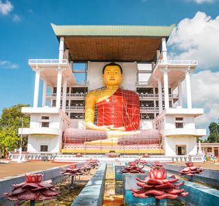 Weherahena Buddhist Temple
