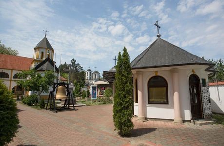 Privina Glava monastery
