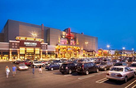 Colonie Center