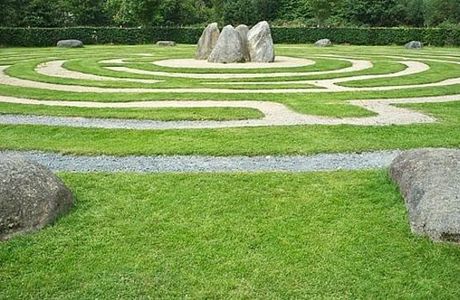 Greenan Maze