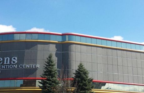 Donald E. Stephens Convention Center