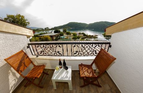 Seahorse beach club