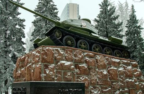Monument to Grinkevich