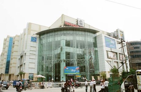 Opulent Mall