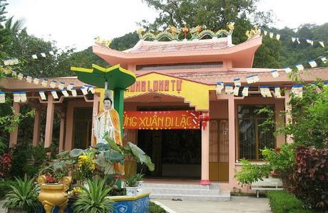 Su Muon Pagoda