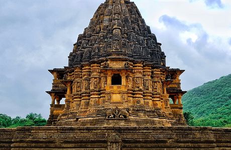Navlakha Temple