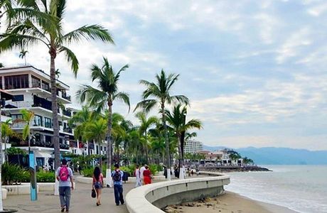 Malecón Boardwalk