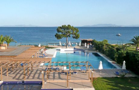 Kineta Beach