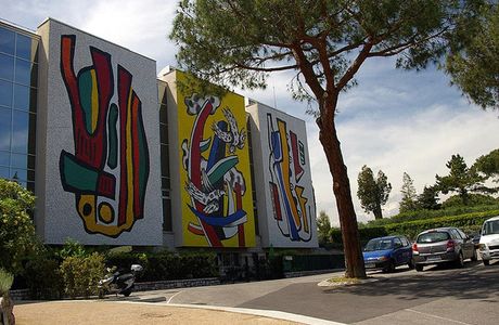 Musee National Fernand-Leger