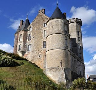 Montmirail Castle