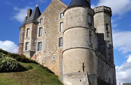 Montmirail Castle
