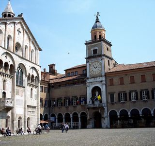 Torre civica di Piazza S. Cassiano