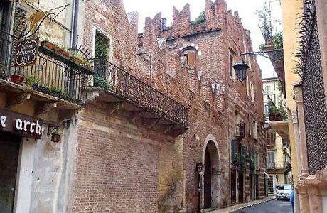 Romeo's House (Casa di Romeo)