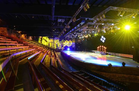 Arena Theater