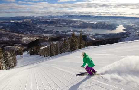 Skis on the Run