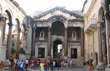 Palazzo di Diocleziano