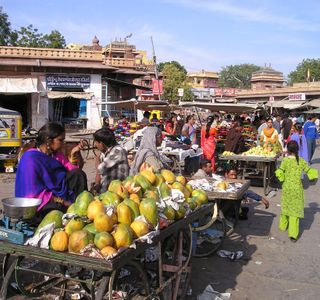 Aapoorti Super Bazar