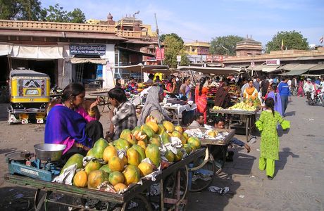 Aapoorti Super Bazar