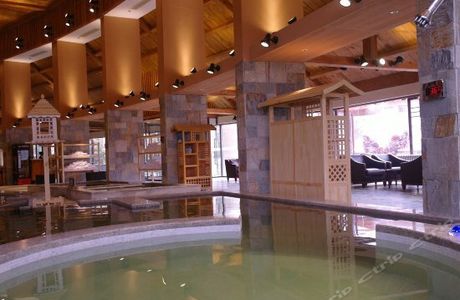 Hannashan Hot Spring Resort