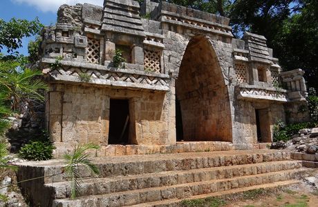 Museum of Mayan Culture