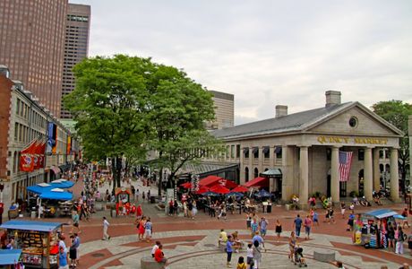 Faneuil Hall Marketplace