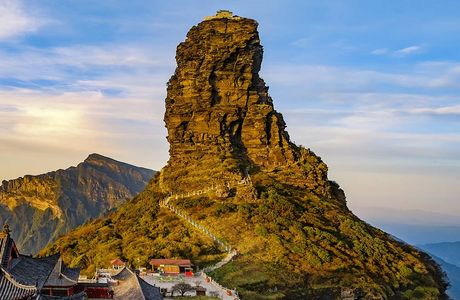 Jiangsanglamu Peak