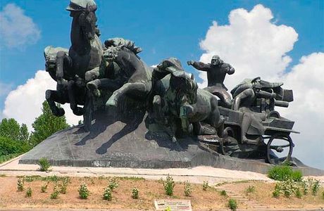 Monument Tachanka
