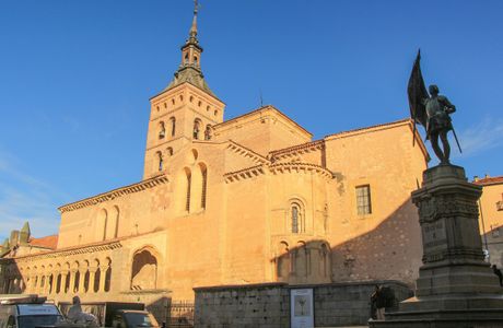 Iglesia de San Juan de los Caballeros