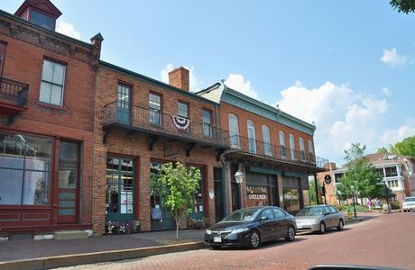 St. Charles Historic District