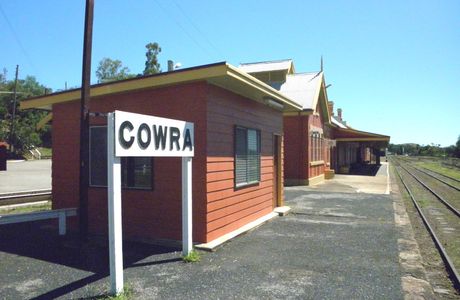 Cowra Railway Station