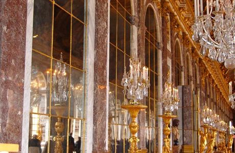 Aux Colonnes