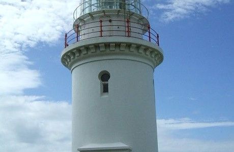 Hood Point Lighthouse