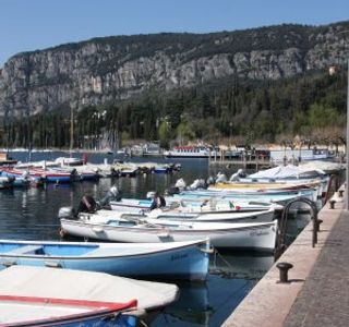 Lungolago di Garda