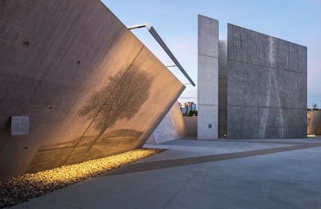 National Holocaust Monument