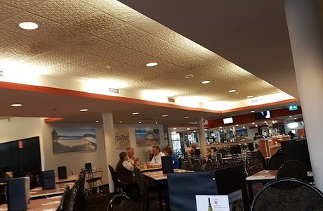 Club 300 Bowling and Bar