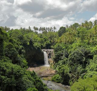 Tegenungan Waterfall