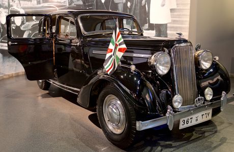 Royal Automobile Museum