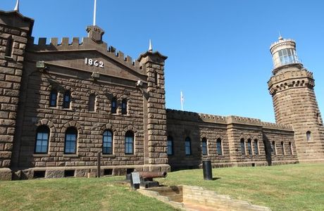 Twin Lights Historic Site