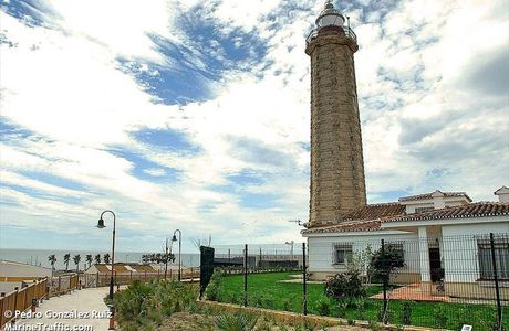 Faro de Punta Doncella