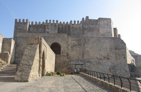 Castillo de Guzman el Bueno