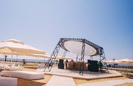 Volna Beach Bar
